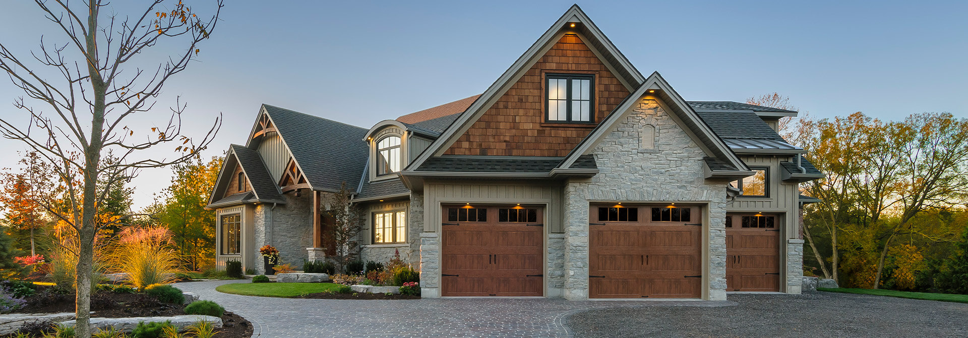  GARAGE DOOR INSTALLATION & REPAIR IN SEATTLE, WA